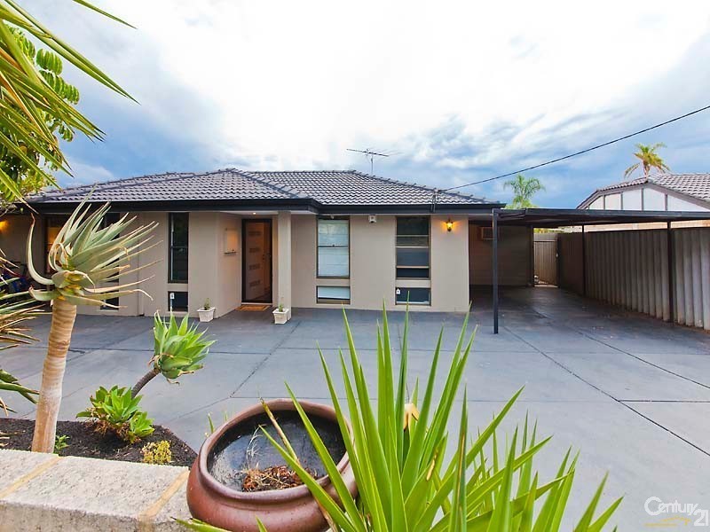 71 Wonambi Way, Wanneroo WA 6065