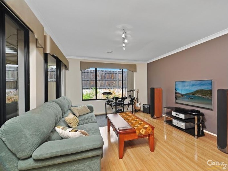 23 Southmead Drive, Landsdale WA 6065