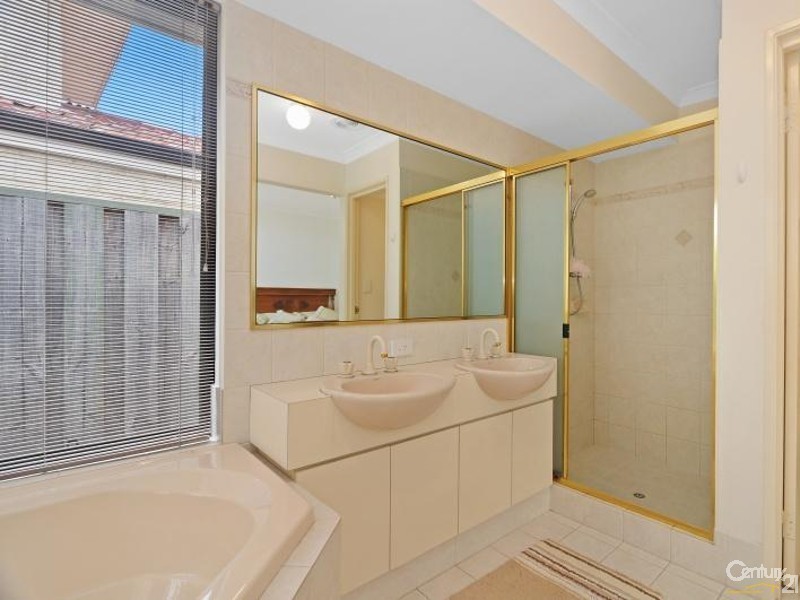 23 Southmead Drive, Landsdale WA 6065