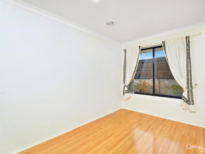 23 Southmead Drive, Landsdale WA 6065