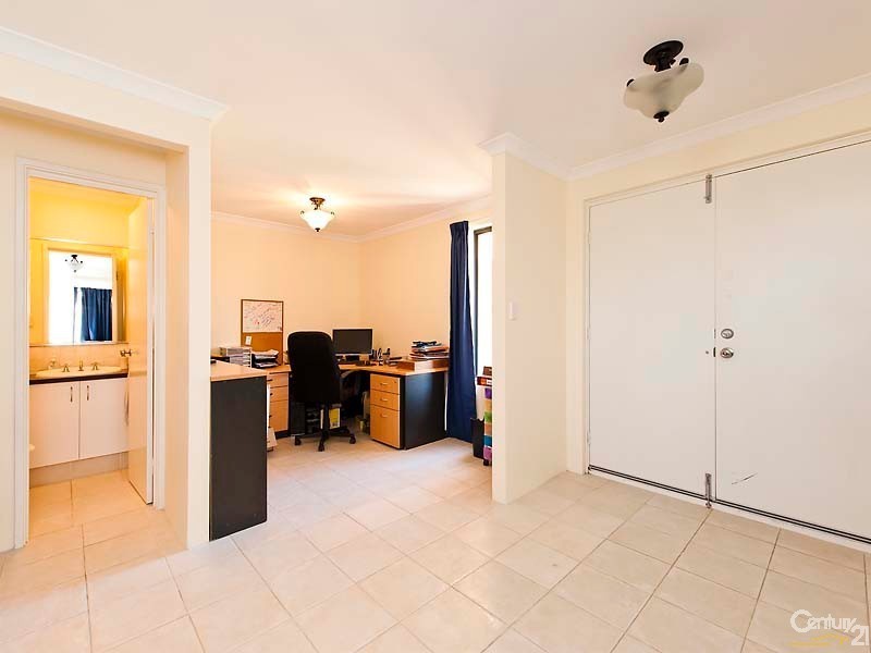 5 Marloo Lane, Quinns Rocks WA 6030