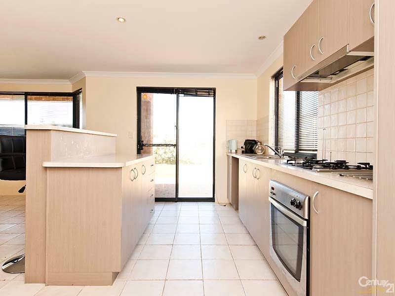 5 Marloo Lane, Quinns Rocks WA 6030