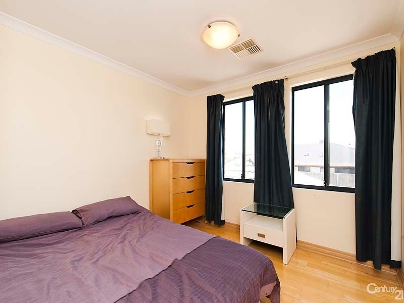 5 Marloo Lane, Quinns Rocks WA 6030