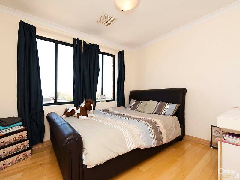 5 Marloo Lane, Quinns Rocks WA 6030