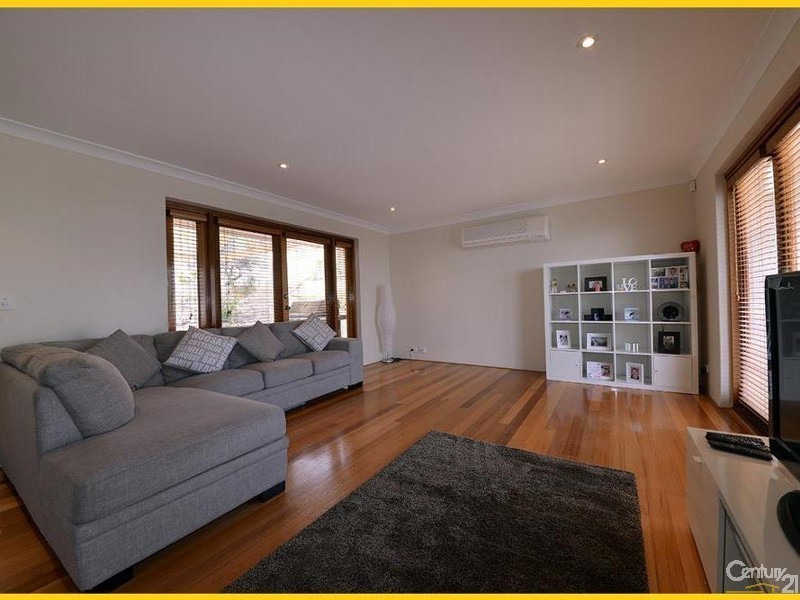 15 Dennis Street, Quinns Rocks WA 6030