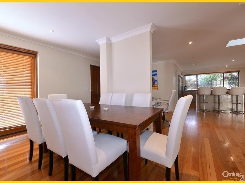 15 Dennis Street, Quinns Rocks WA 6030