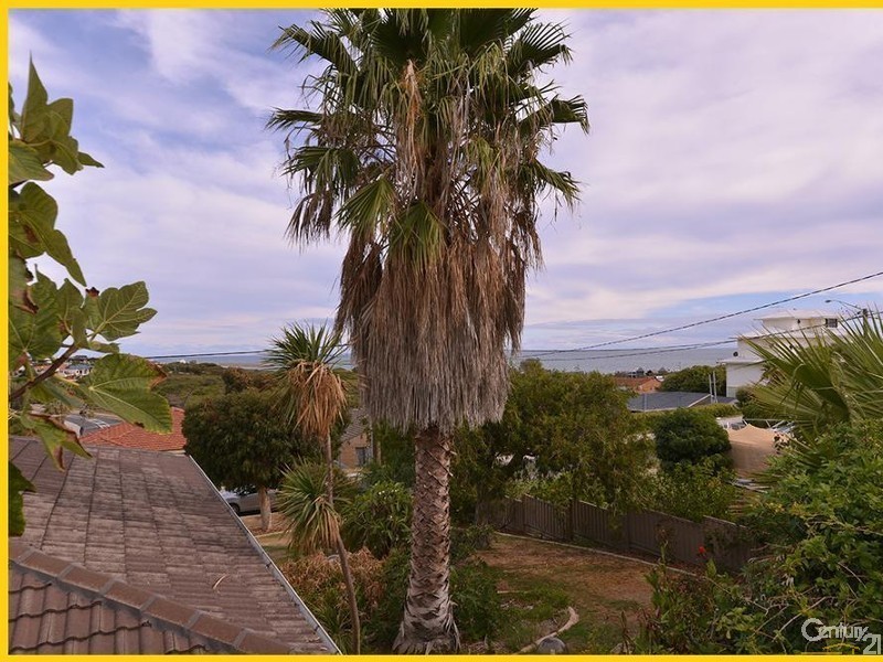 15 Dennis Street, Quinns Rocks WA 6030