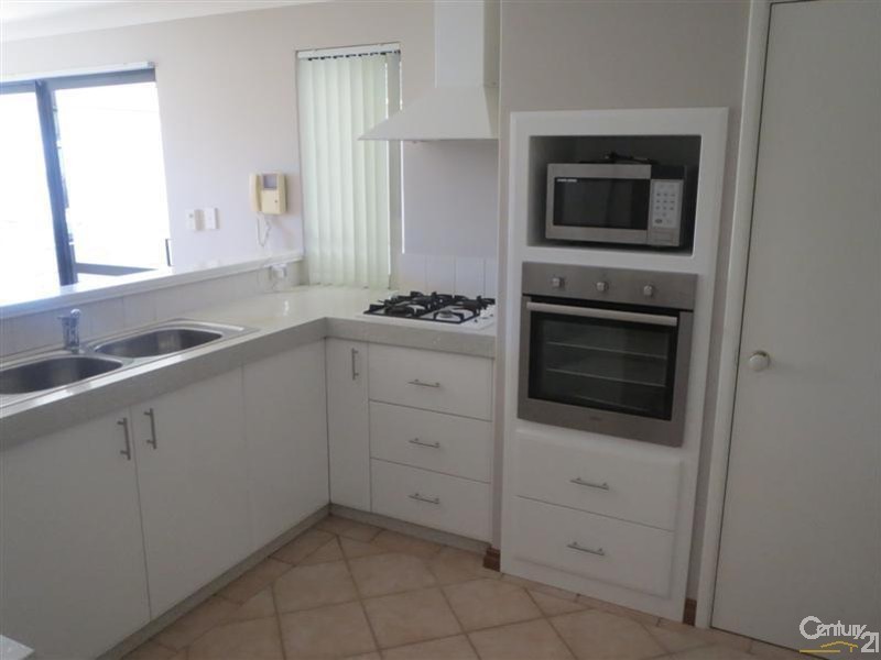 33 Southsea Road, Quinns Rocks WA 6030