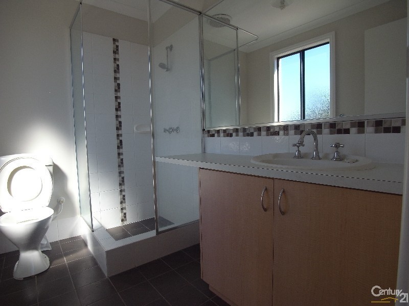 3/37 Stradbroke Gardens, Ridgewood WA 6030