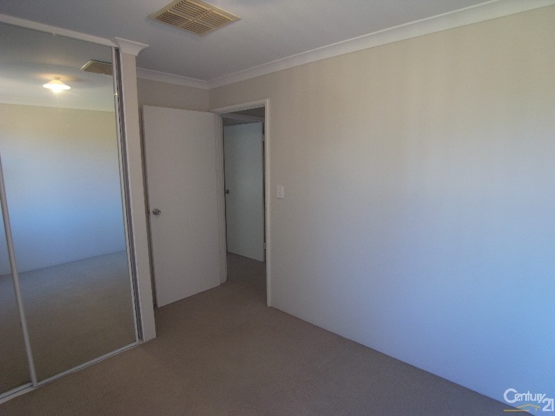 3/37 Stradbroke Gardens, Ridgewood WA 6030