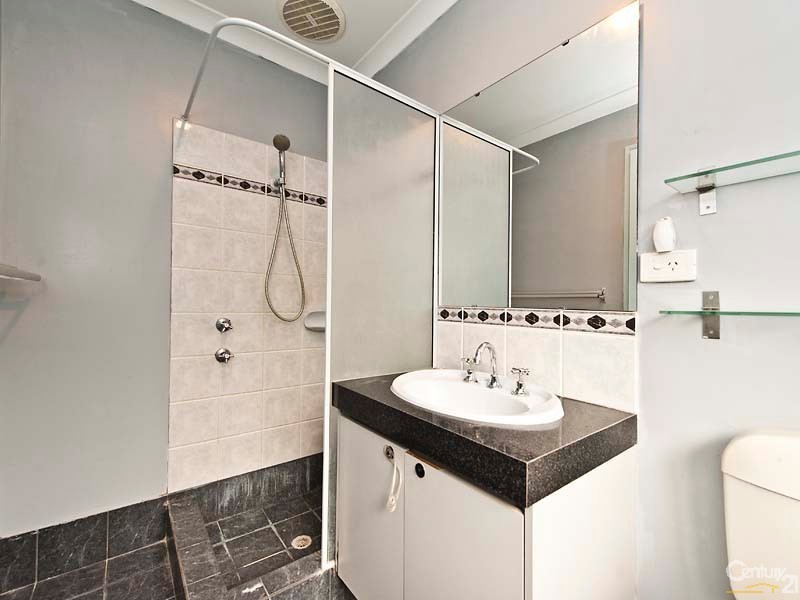 21 Namoi Turn, Merriwa WA 6030