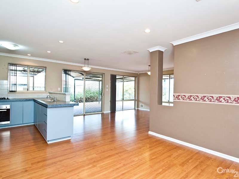 21 Namoi Turn, Merriwa WA 6030