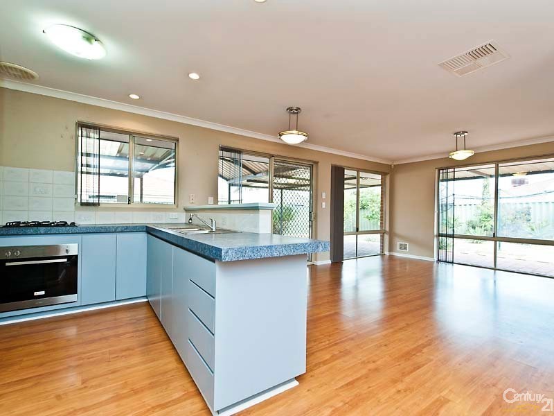 21 Namoi Turn, Merriwa WA 6030