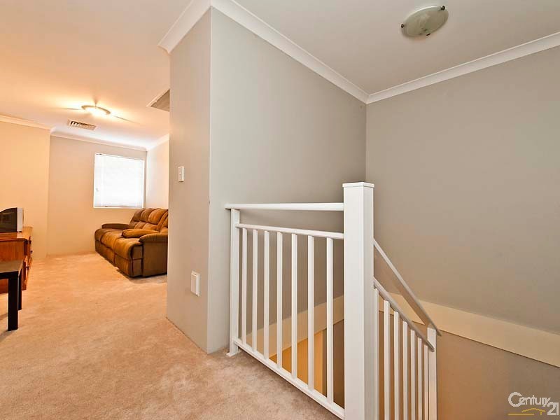 63 Seaside Ave, Yanchep WA 6035