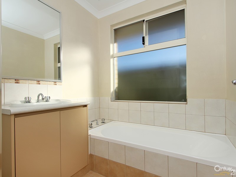 8 Grand Paradiso Parade, Merriwa WA 6030