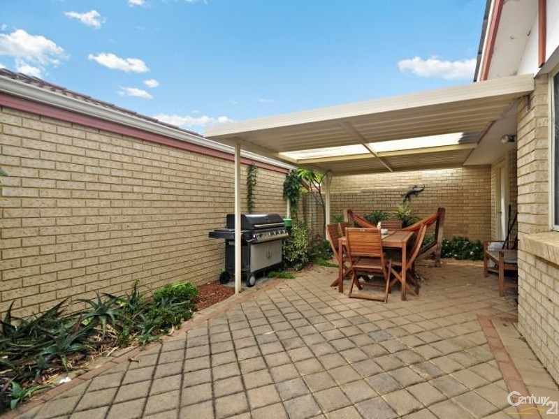 4/42 Stonehaven Parade, Kinross WA 6028