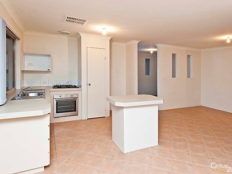 28 Daydream Way, Ridgewood WA 6030