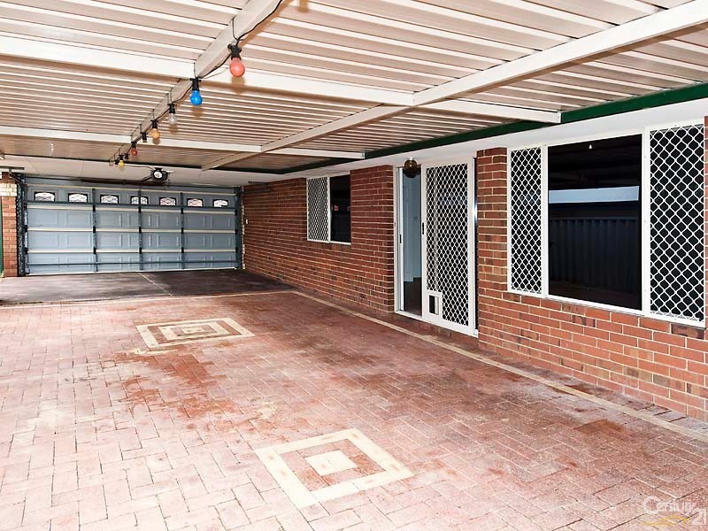 28 Daydream Way, Ridgewood WA 6030