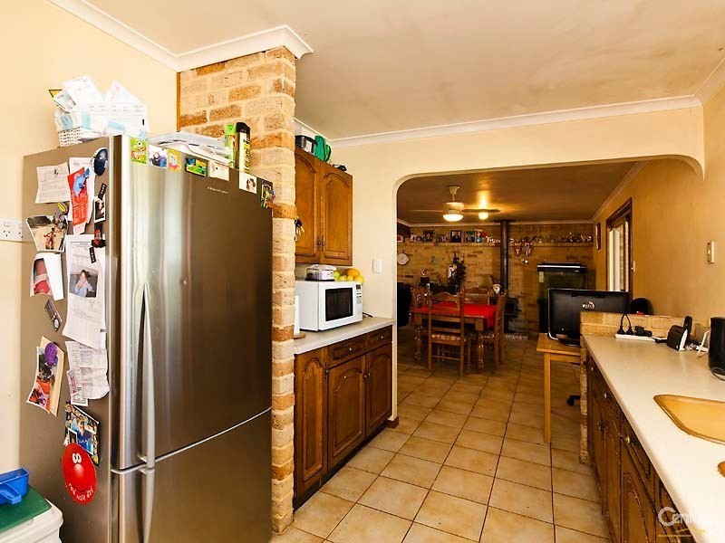 92 Lagoon Drive, Yanchep WA 6035