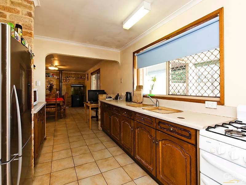 92 Lagoon Drive, Yanchep WA 6035