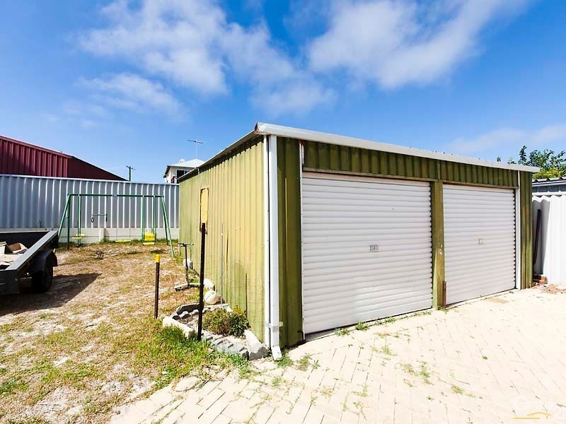 92 Lagoon Drive, Yanchep WA 6035