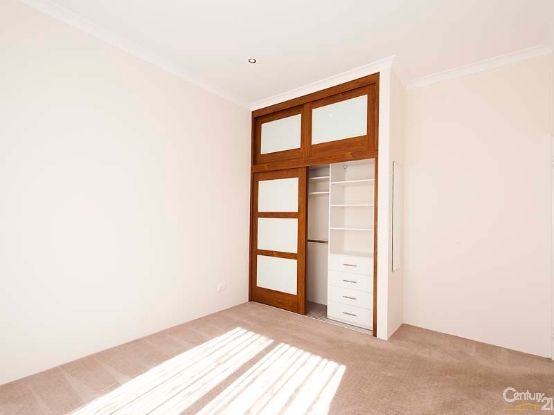 20 Quarram Cres, Burns Beach WA 6028