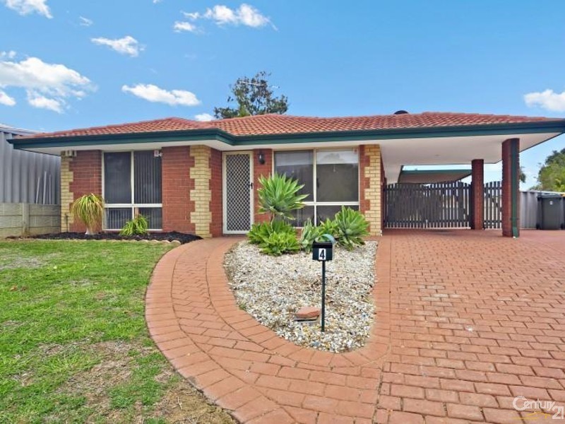 4 Glennon View, Clarkson WA 6030