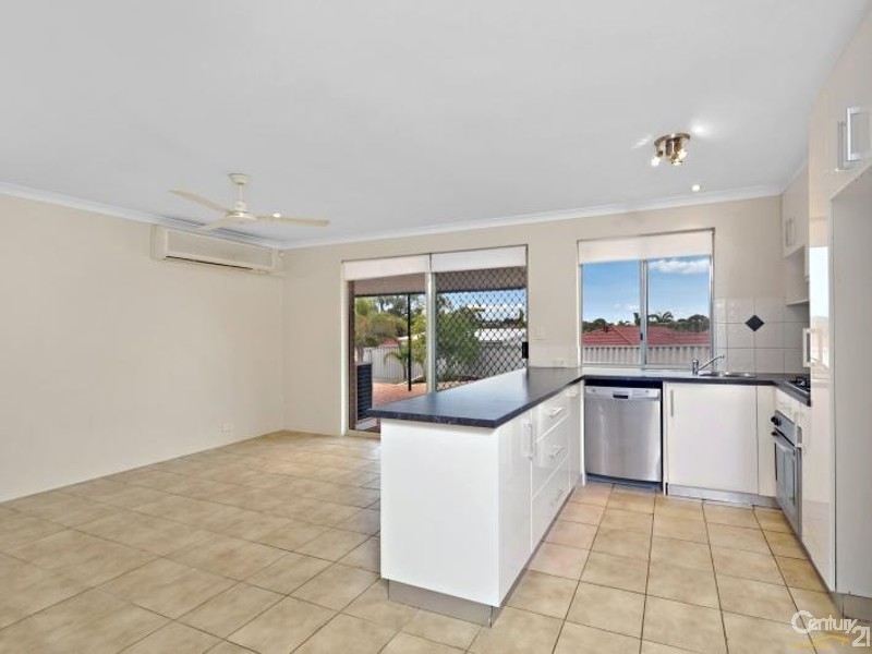 4 Glennon View, Clarkson WA 6030