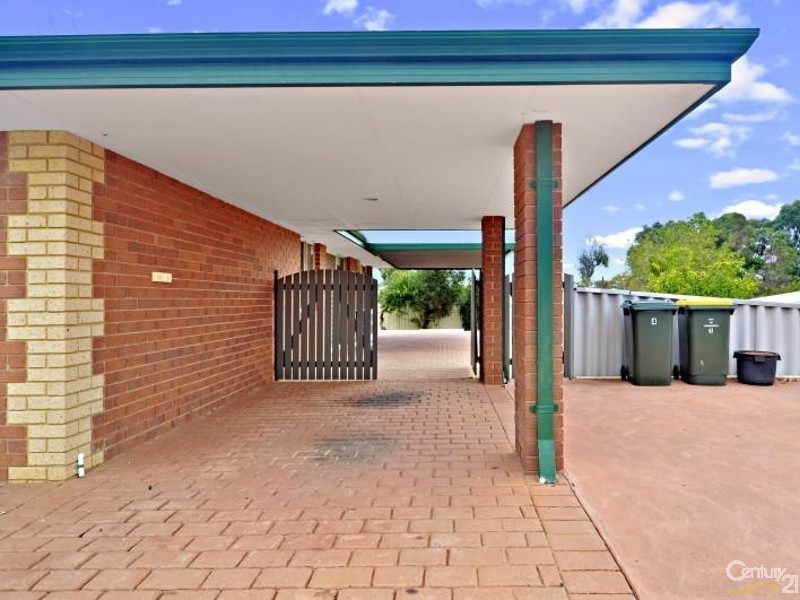 4 Glennon View, Clarkson WA 6030