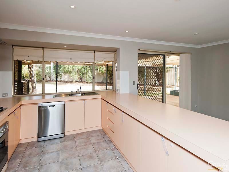 21 Helby Close, Merriwa WA 6030