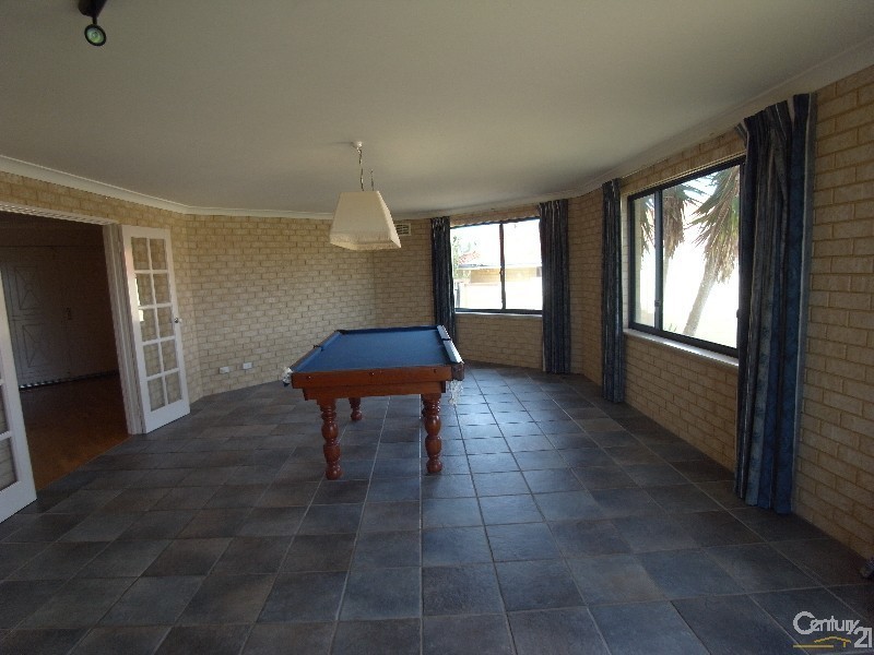 11  Caldera Close, Mindarie WA 6030
