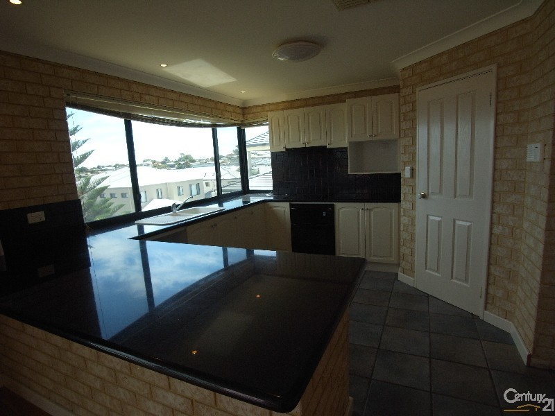 11  Caldera Close, Mindarie WA 6030