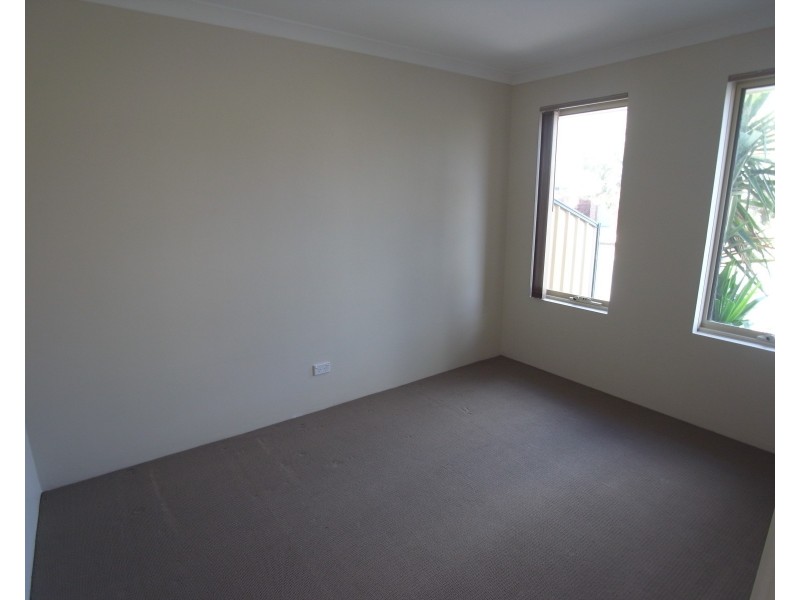 9 Hollywood Heights, Clarkson WA 6030