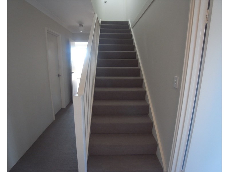 9 Hollywood Heights, Clarkson WA 6030