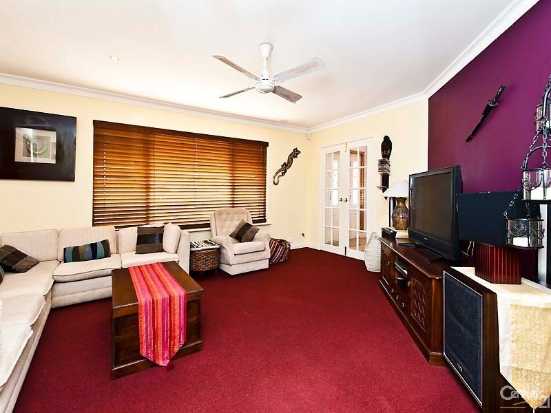 8 Accra Way, Quinns Rocks WA 6030
