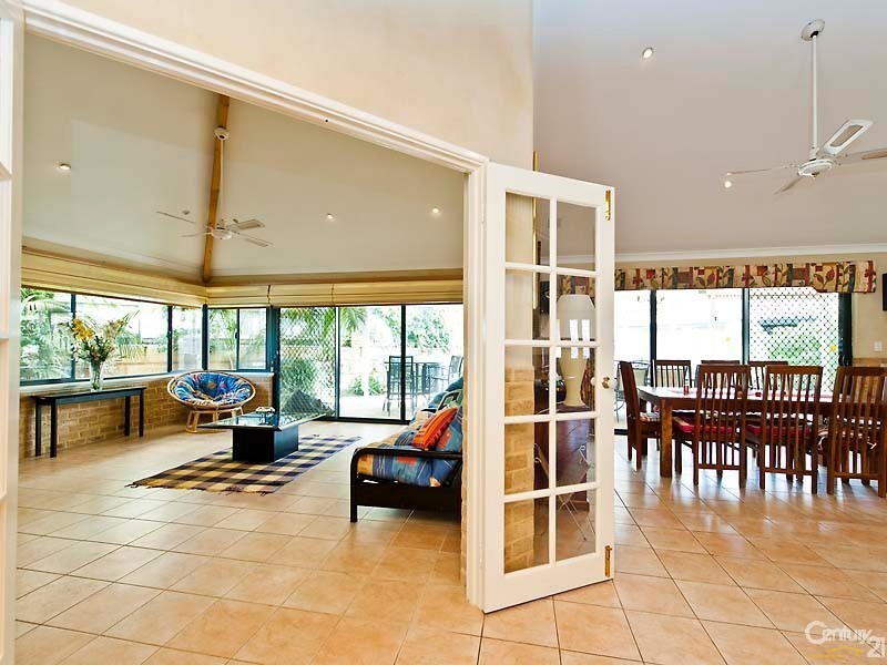 8 Accra Way, Quinns Rocks WA 6030