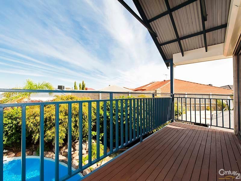 8 Accra Way, Quinns Rocks WA 6030