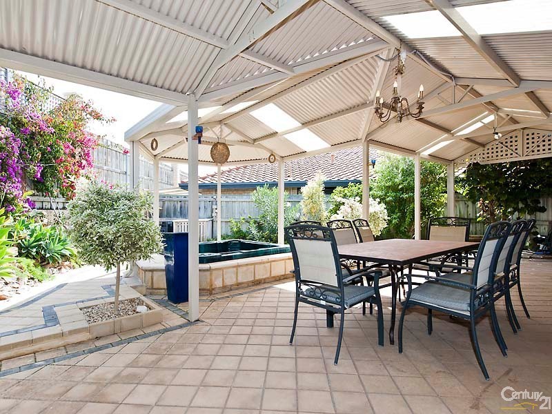 8 Accra Way, Quinns Rocks WA 6030