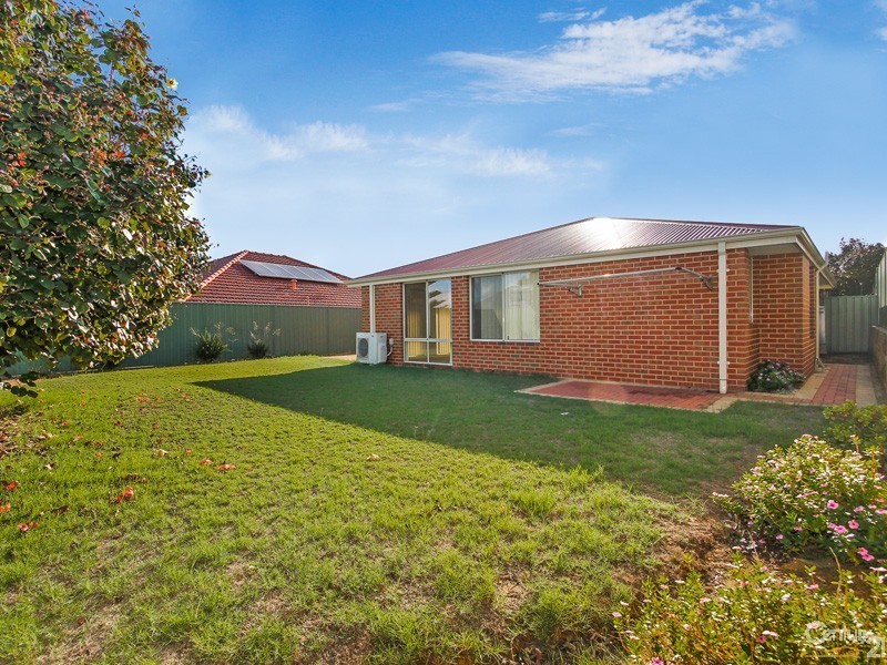 23 Grand Paradiso Parade, Merriwa WA 6030