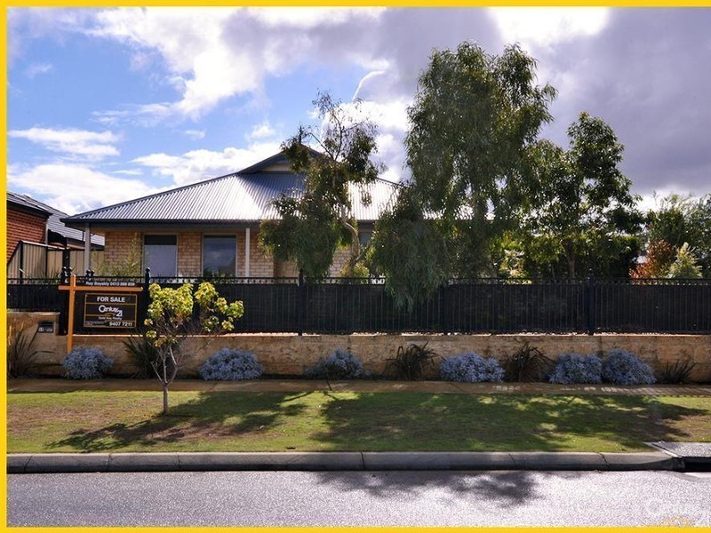 12 Somerly Drive, Clarkson WA 6030