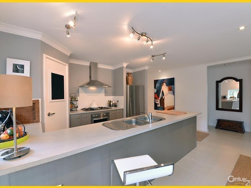 12 Somerly Drive, Clarkson WA 6030