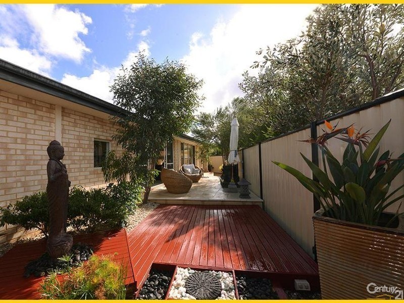 12 Somerly Drive, Clarkson WA 6030