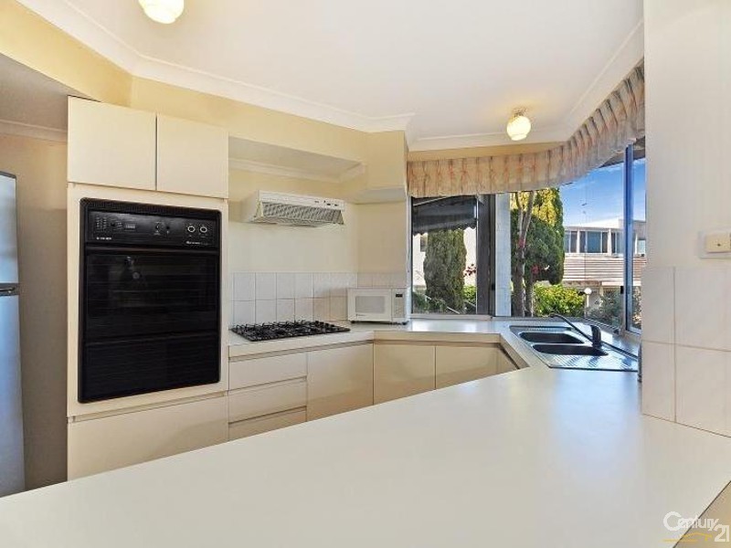 17/70 Marina Boulevard, Ocean Reef WA 6027