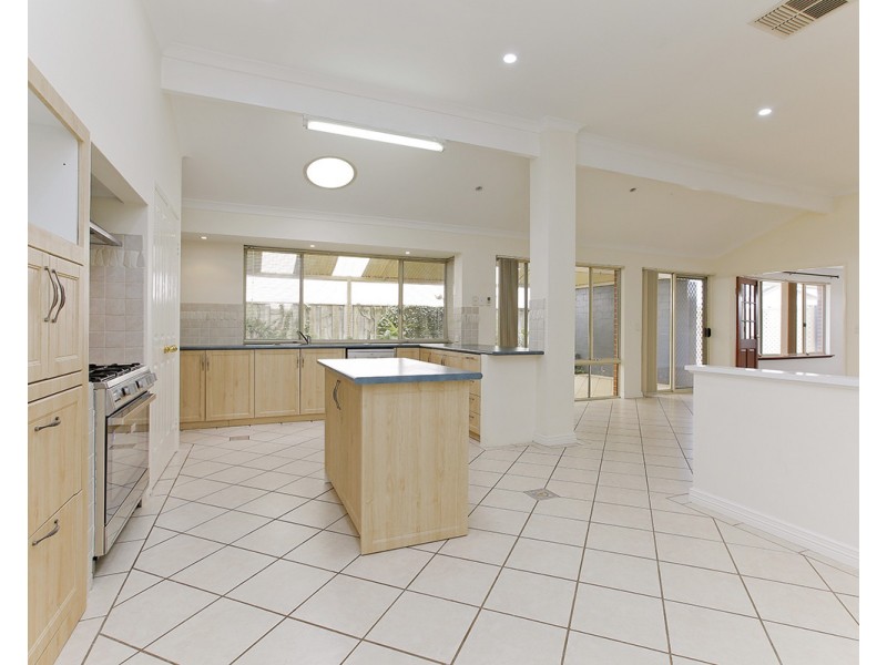 19 Imari Retreat, Mindarie WA 6030