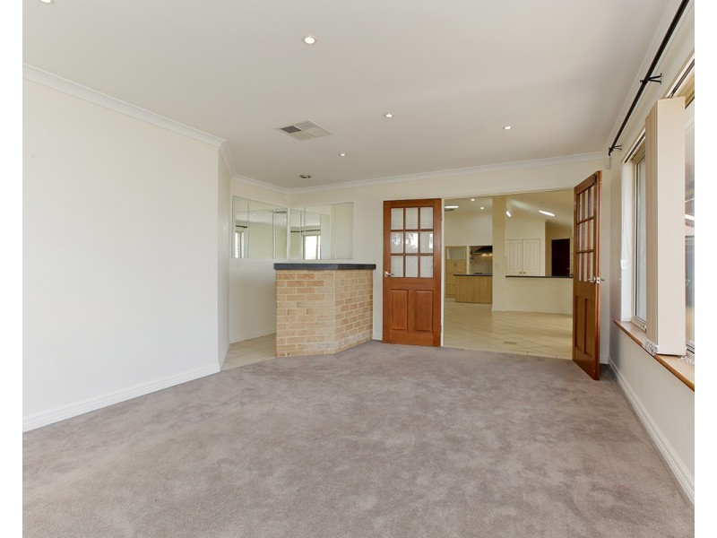 19 Imari Retreat, Mindarie WA 6030