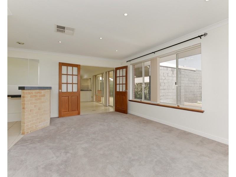 19 Imari Retreat, Mindarie WA 6030