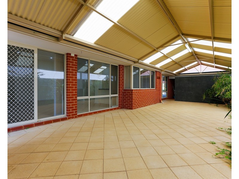 19 Imari Retreat, Mindarie WA 6030