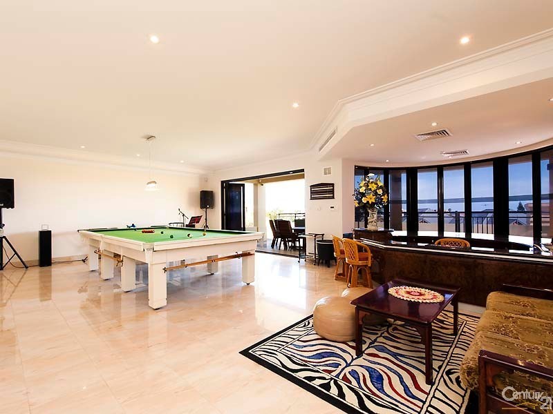 5 Kings Lynn Rise, Mindarie WA 6030