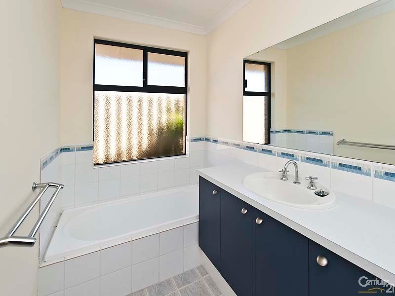 16 Carlin Way, Butler WA 6036