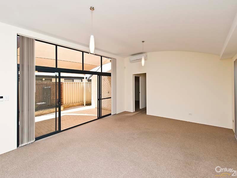 16 Carlin Way, Butler WA 6036